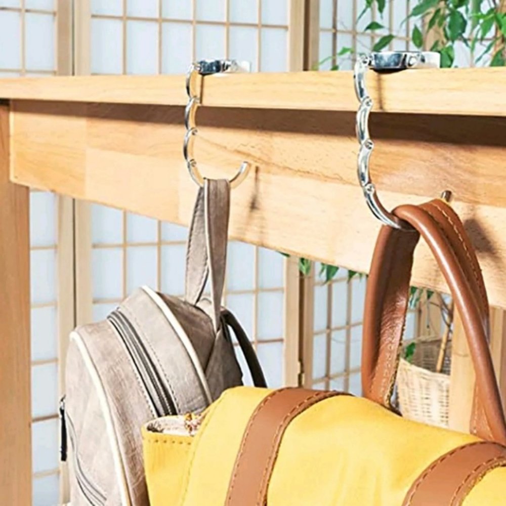 Chunky statement necklace marble gold white jewellery